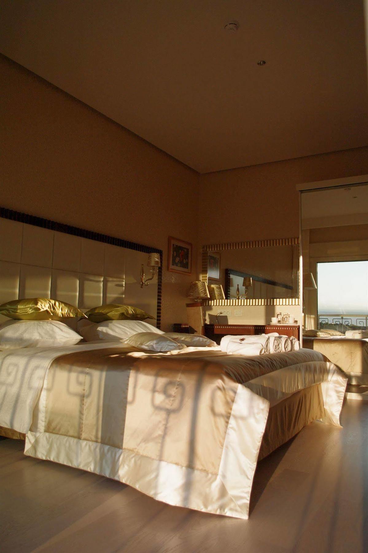 Boutique Oasi 5* Pjescana Uvala